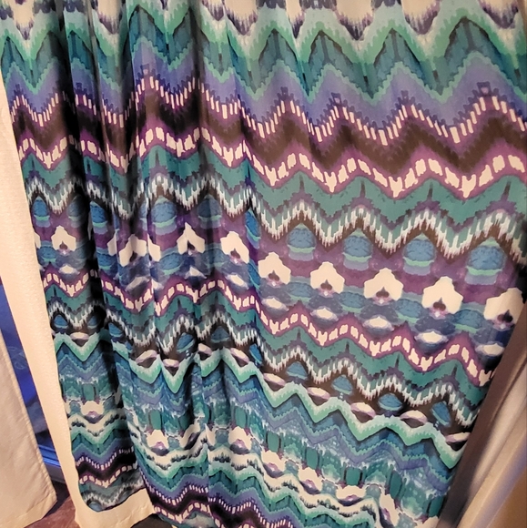 Eliza J patterned dress size 8 - Picture 9 of 9